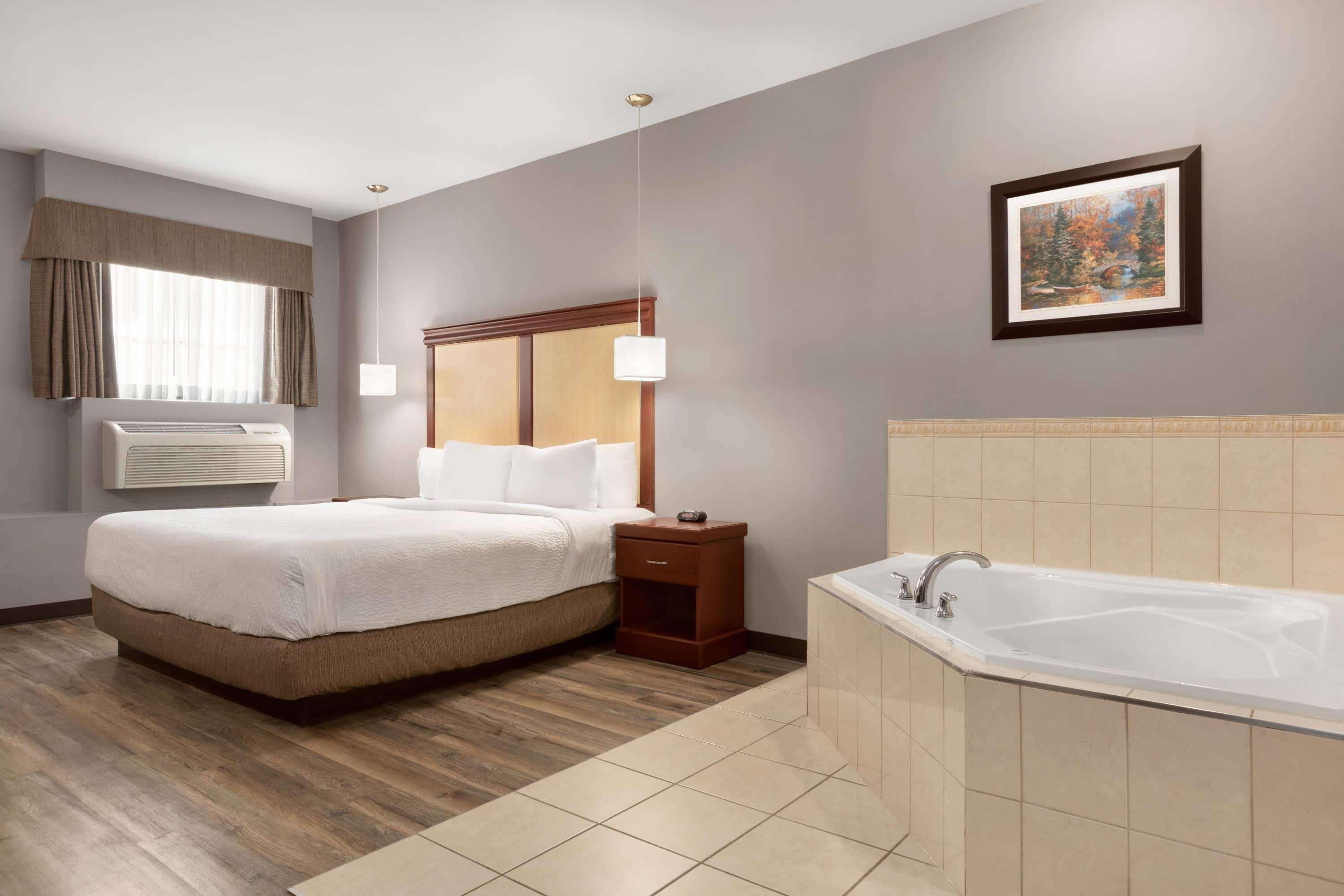 Days Inn By Wyndham Hamilton - Downtown 外观 照片