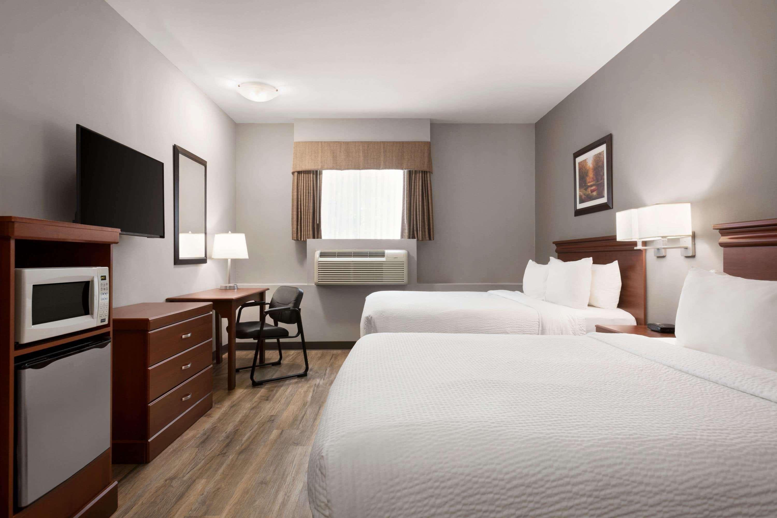 Days Inn By Wyndham Hamilton - Downtown 外观 照片