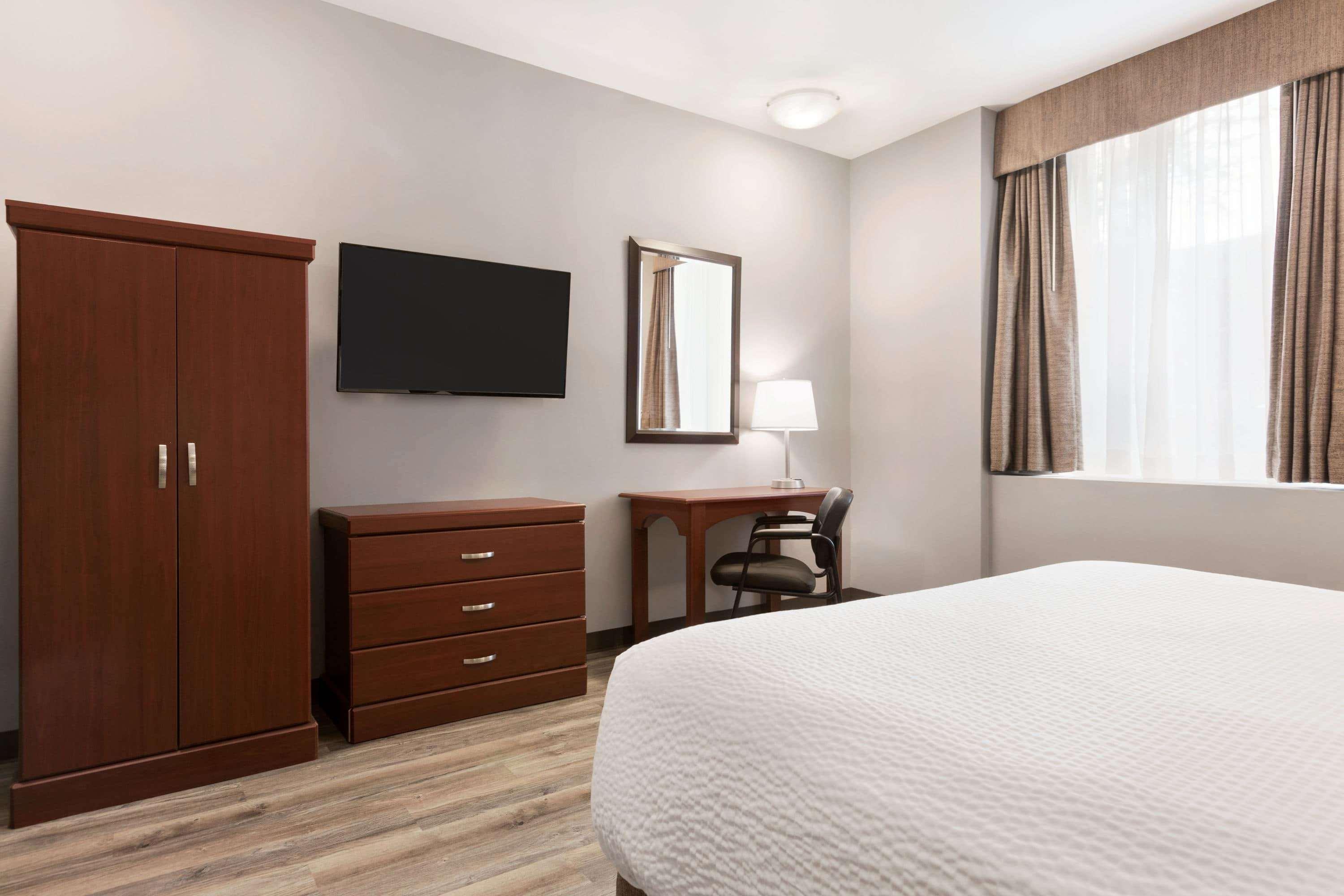 Days Inn By Wyndham Hamilton - Downtown 外观 照片